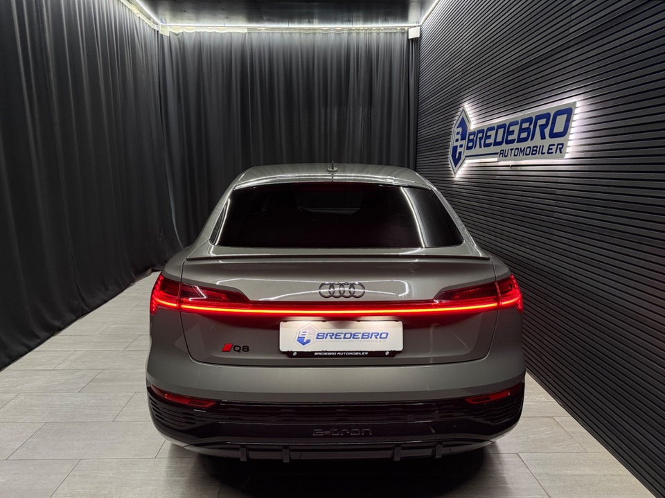 Audi Q8 e-tron 55 S-line Sportback quattro 5d