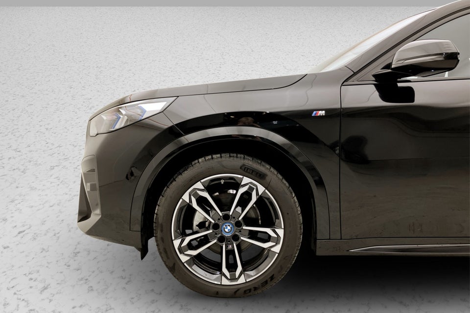 BMW iX2 eDrive20 M-Sport 5d