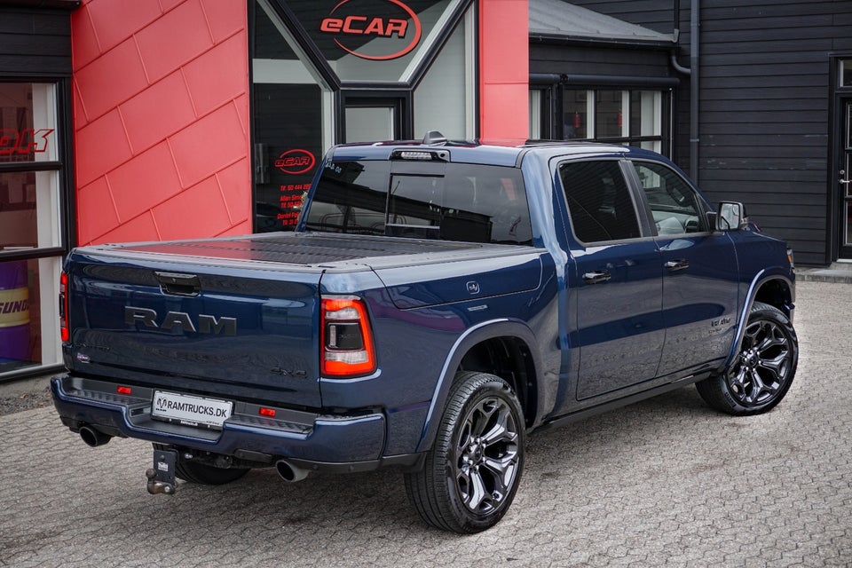 Dodge RAM 1500 5,7 V8 Hemi Limited Night aut. 4d