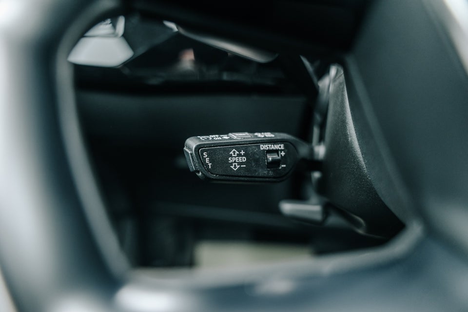 Audi e-tron 55 S-line quattro 5d