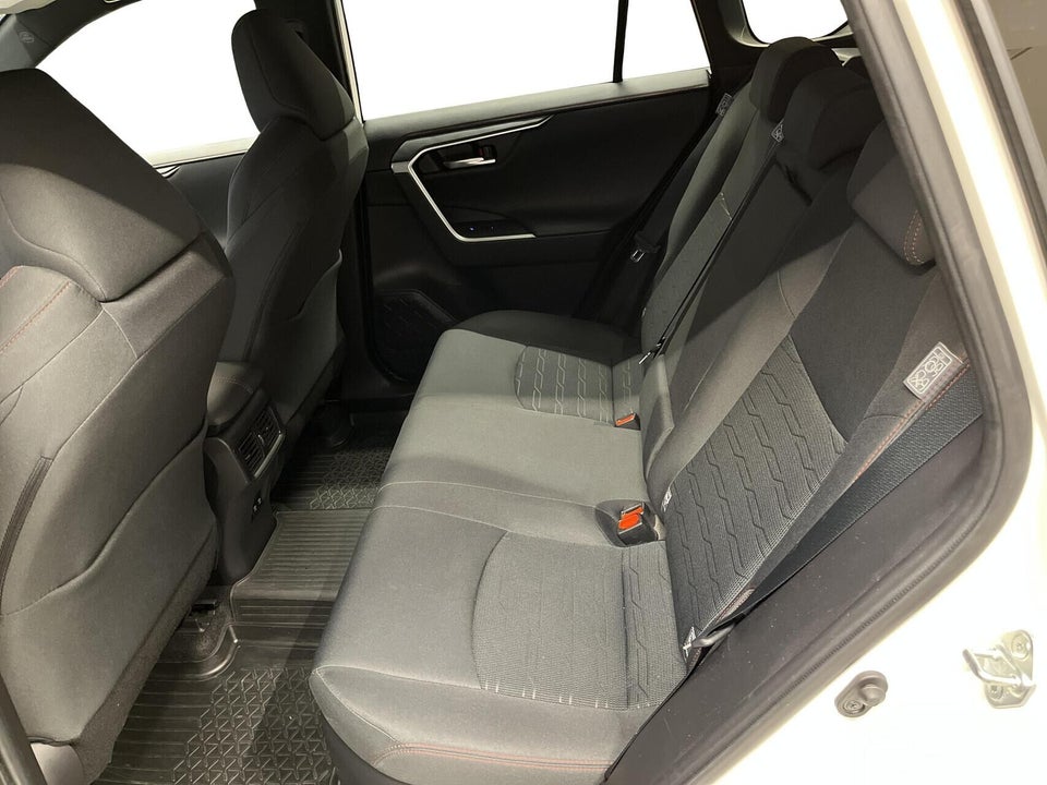 Toyota RAV4 2,5 Plug-in Hybrid H3 AWD-i 5d