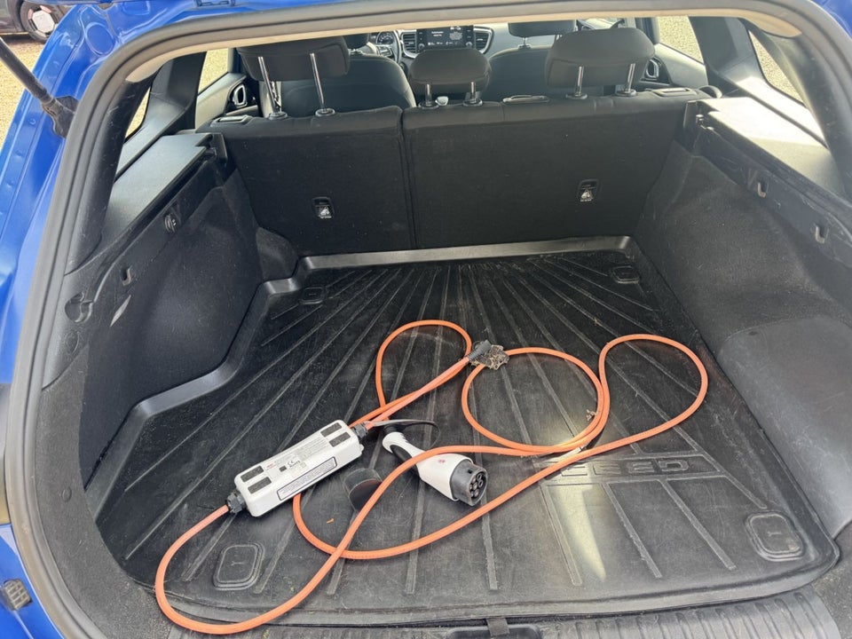 Kia Ceed 1,6 PHEV Prestige SW DCT 5d