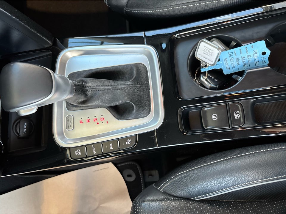 Kia XCeed 1,6 PHEV Upgrade DCT 5d