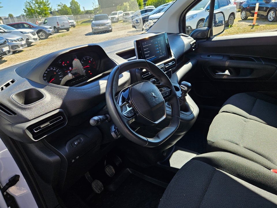 Peugeot Partner 1,5 BlueHDi 130 L1V1 Plus Van