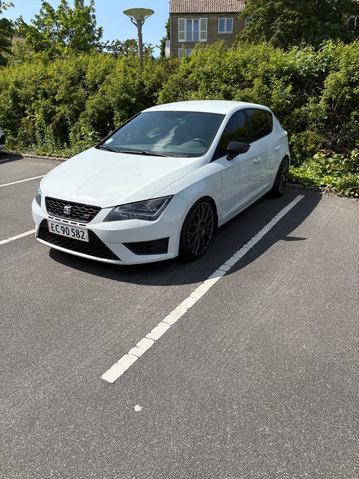 Seat Leon 2,0 TSi 280 Cupra DSG 5d