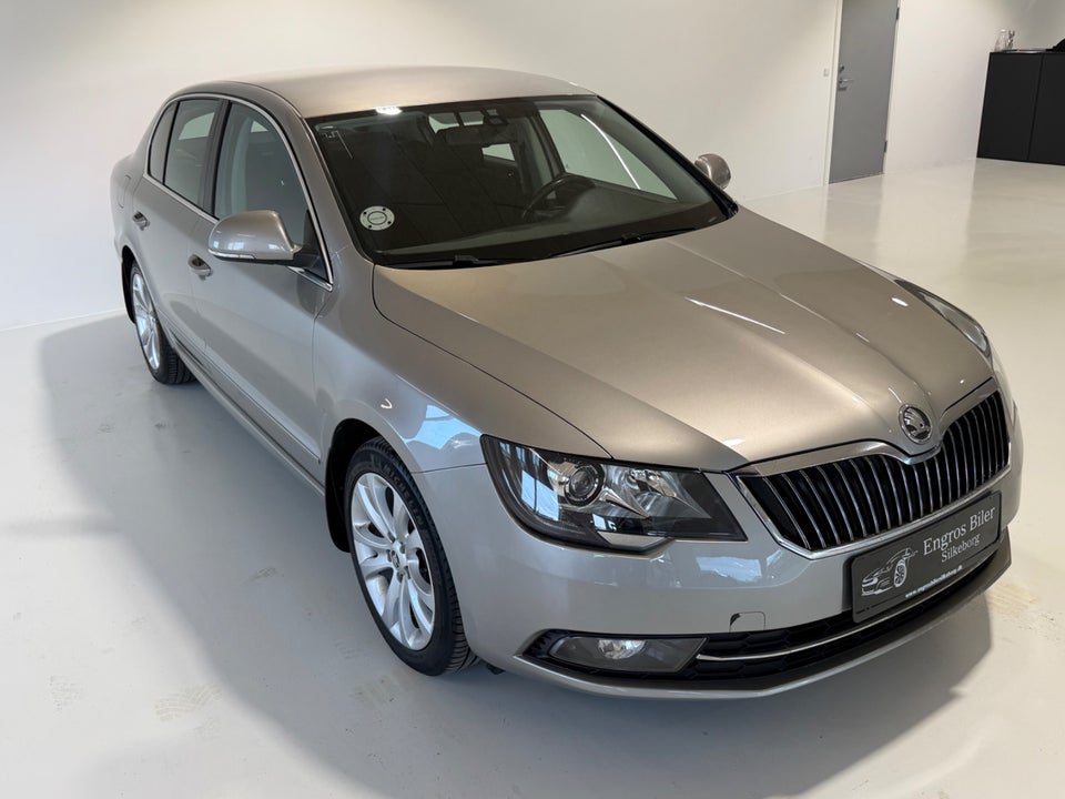 Skoda Superb 1,8 TSi 160 Elegance DSG 5d