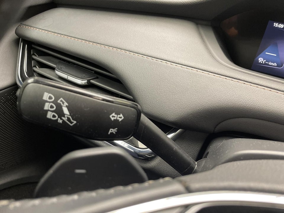 Skoda Enyaq 80 iV Suite 5d