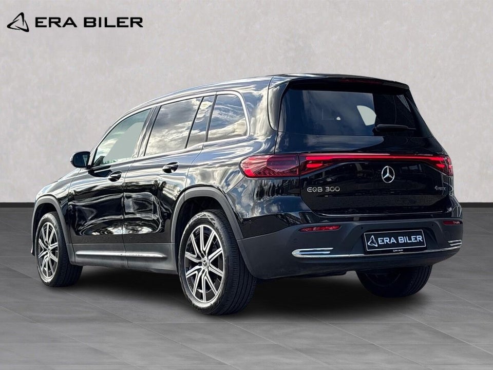 Mercedes EQB300 AMG Line 4Matic 7prs 5d