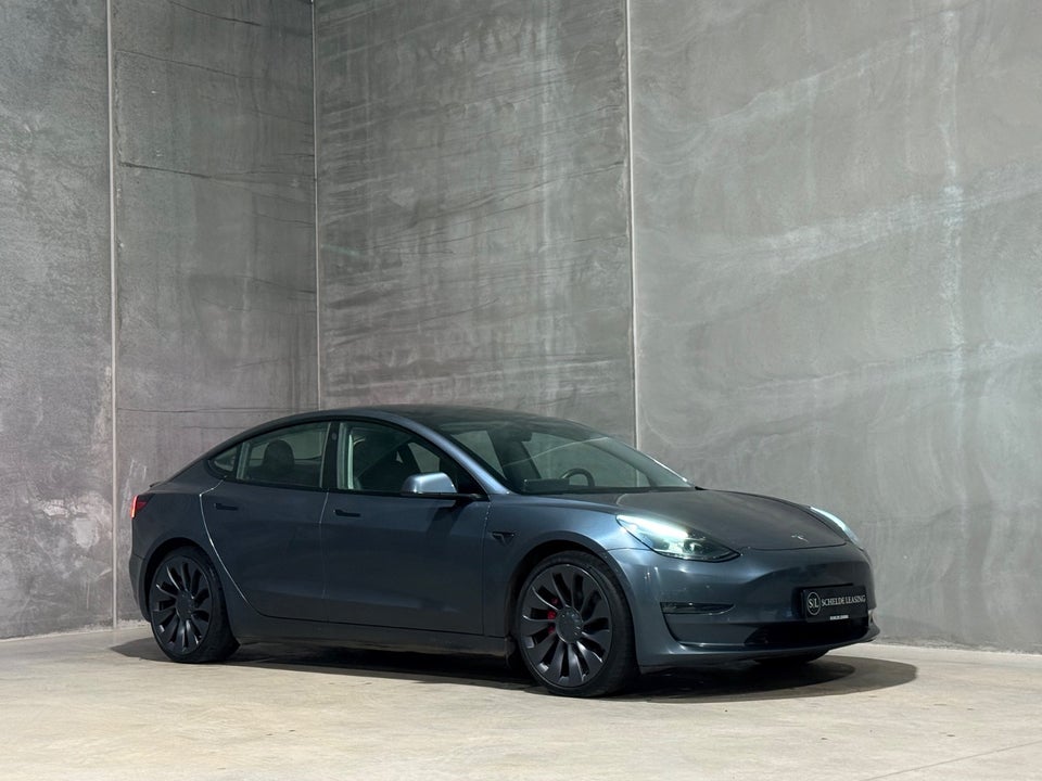 Tesla Model 3 Performance AWD 4d