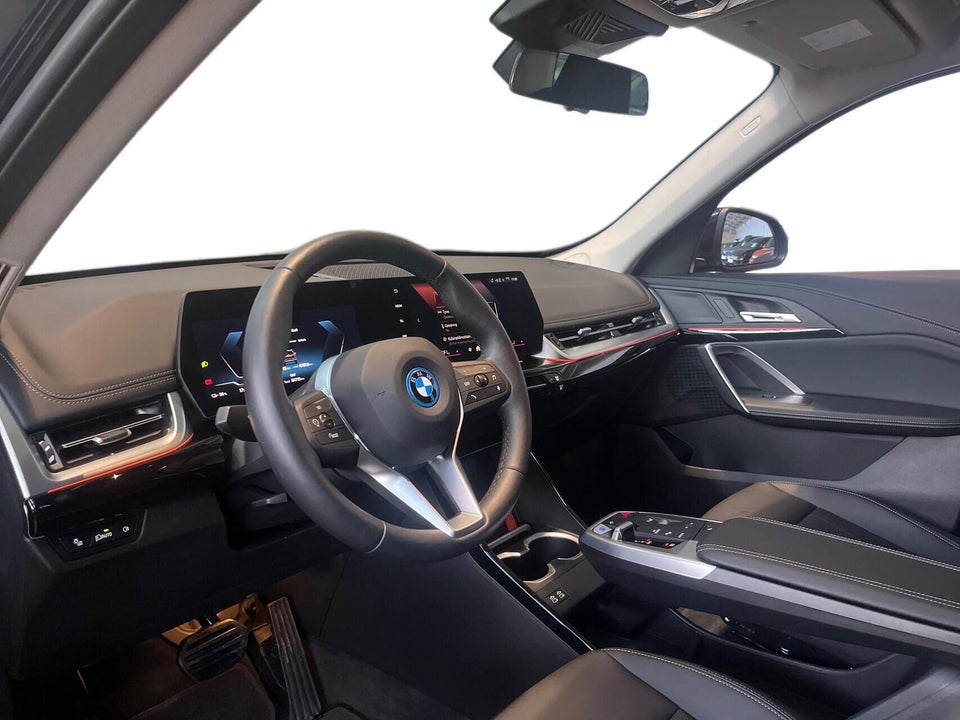 BMW iX1 eDrive20 X-Line 5d