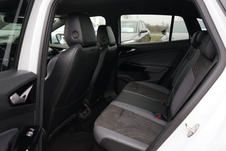 VW ID.4 77 Pro Performance 5d