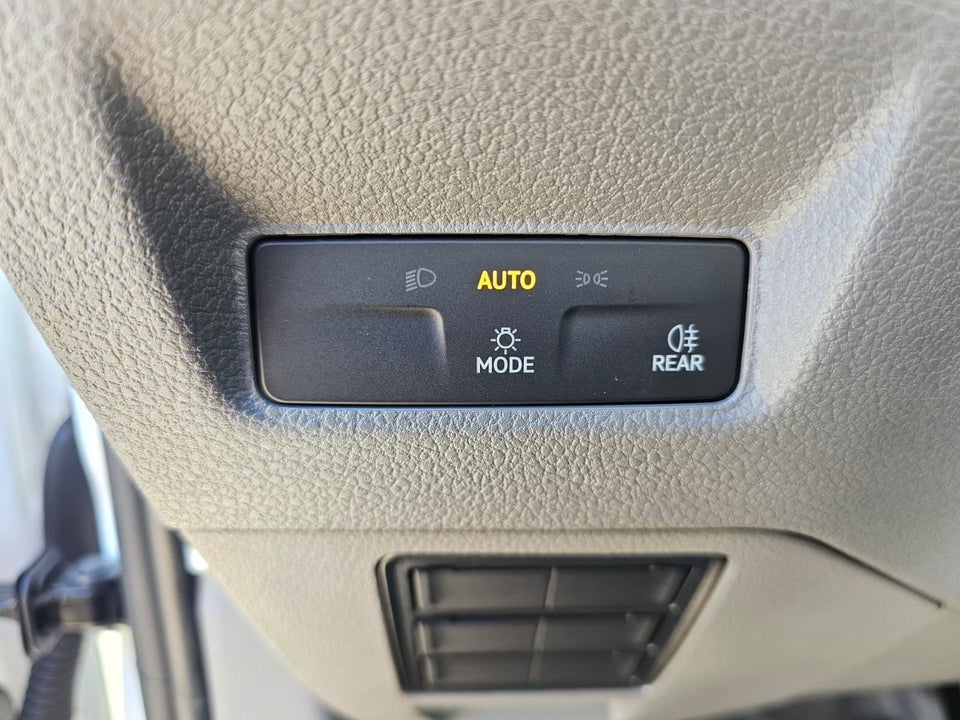 MAN TGE 2,0 3.180 Kassevogn L3H3 aut. FWD