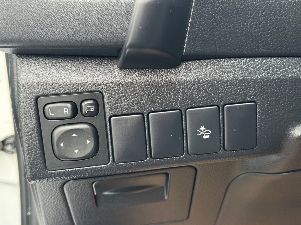 Toyota Auris 1,8 Hybrid H2 Comfort Touring Sports CVT 5d