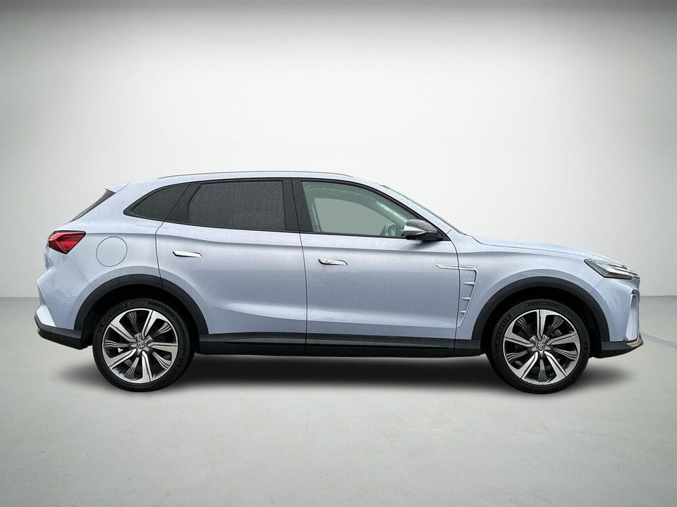 MG Marvel R Luxury 5d