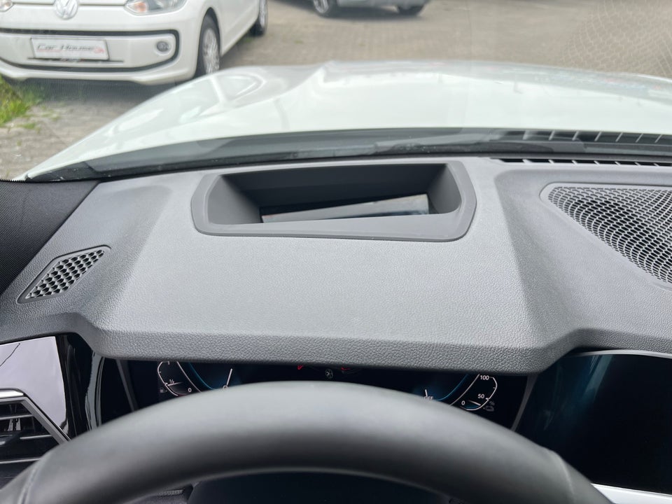 BMW 330e 2,0 M-Sport aut. 4d