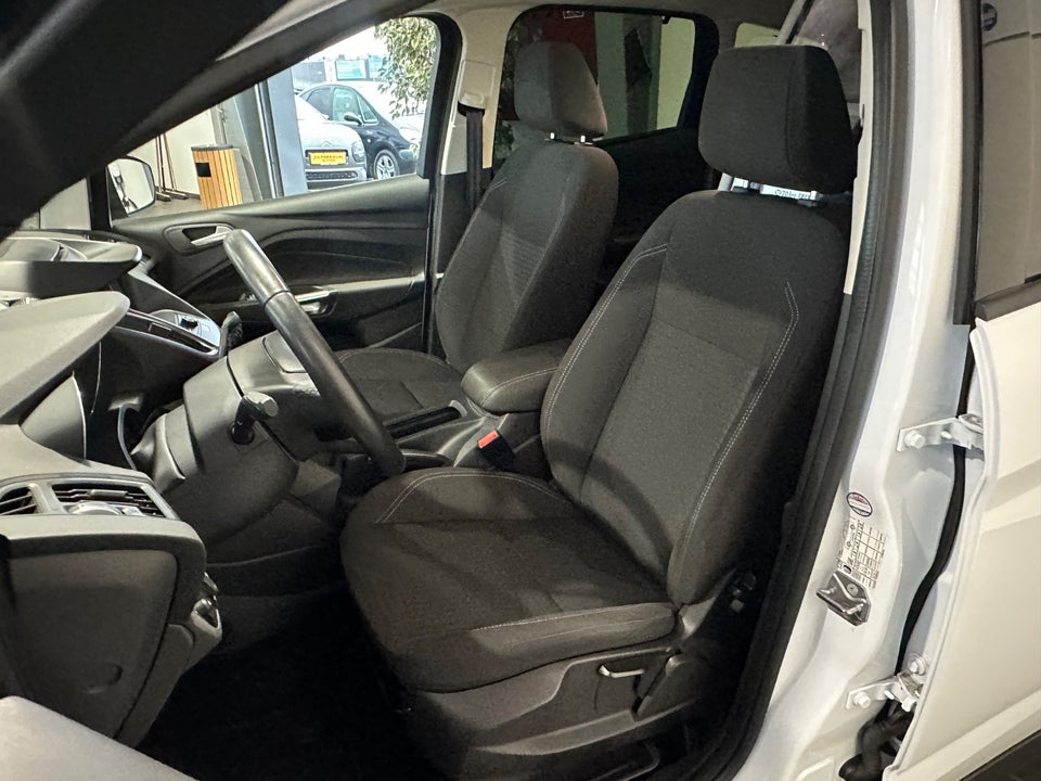 Ford C-MAX 1,5 TDCi 120 Business Van 5d