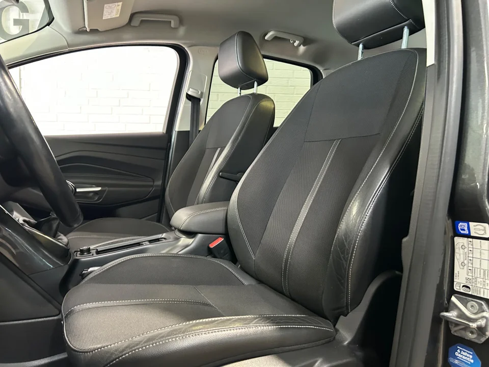 Ford C-MAX 1,0 SCTi 125 Titanium 5d