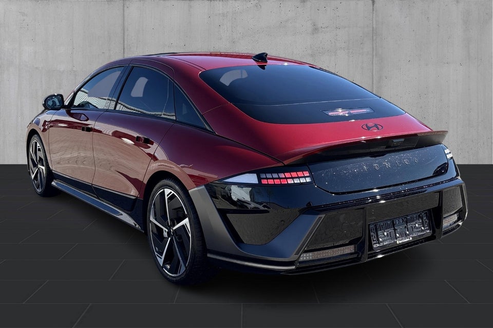 Hyundai Ioniq 6 84 N Line+ 4d
