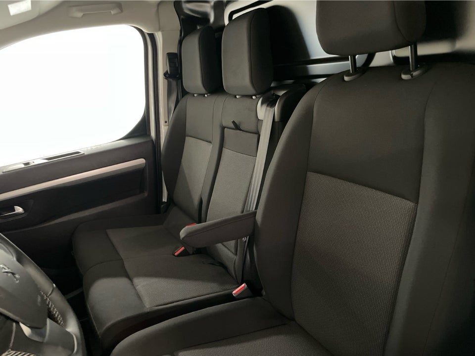 Peugeot e-Expert 75 L2 Premium Van