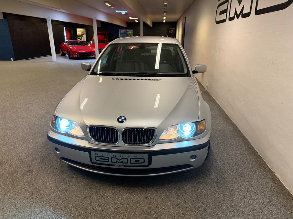 BMW 325i 2,5 aut. 4d
