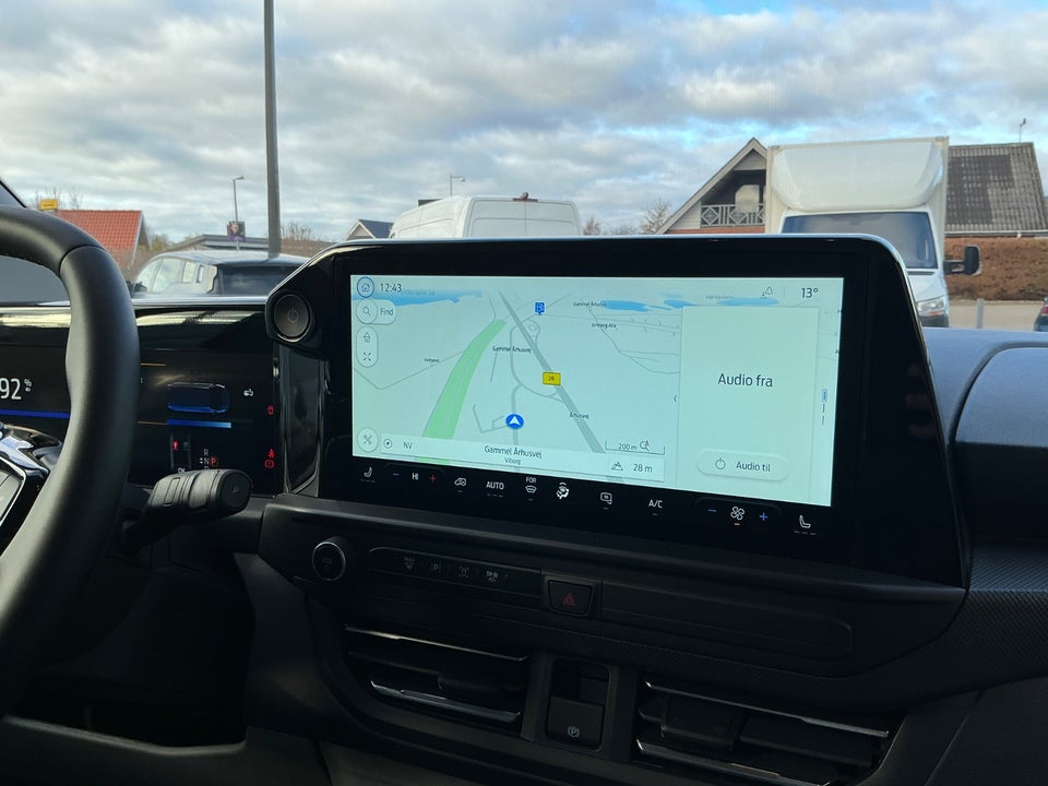 Ford E-Transit Custom 340L 64 Limited