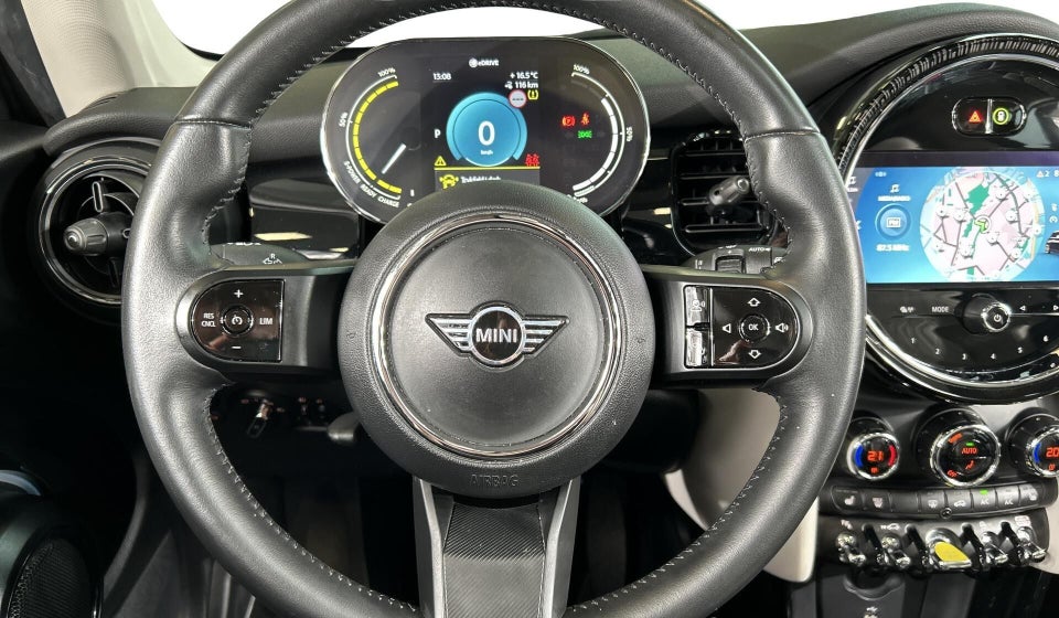 MINI Cooper SE Camden Edition 3d