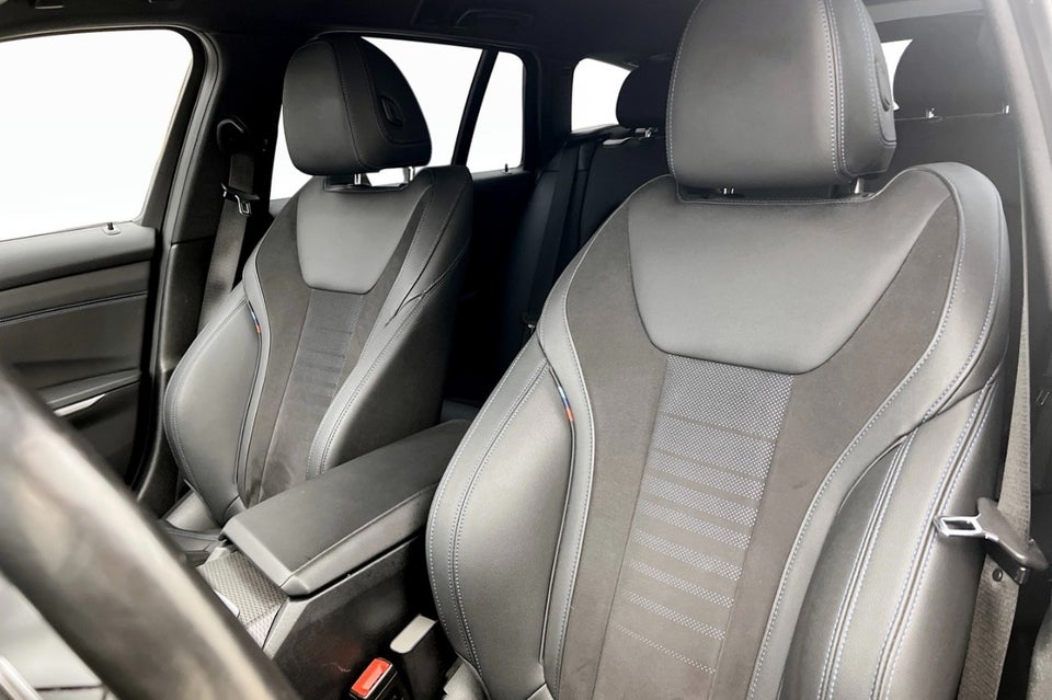 BMW 330e 2,0 Touring M-Sport aut. 5d