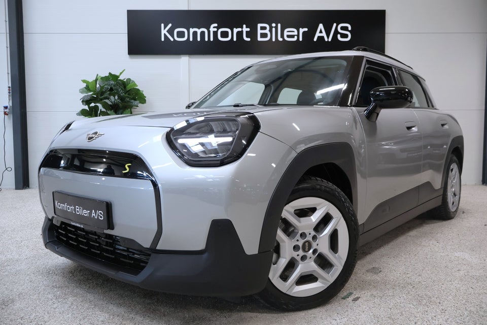 MINI Aceman SE Essential Trim XS 5d