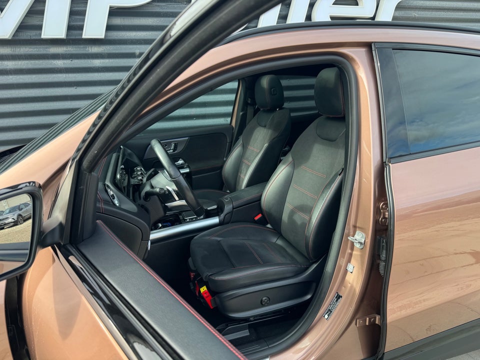 Mercedes EQA300 AMG Line 4Matic 5d