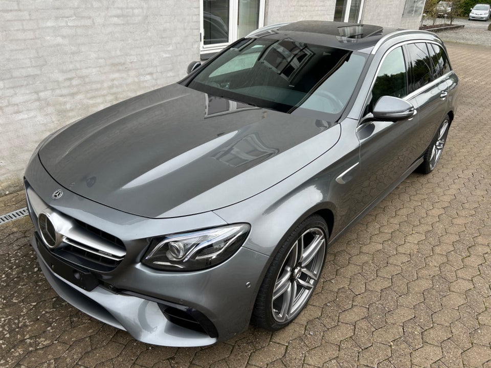 Mercedes E63 4,0 AMG stc. aut. 4Matic+ 5d