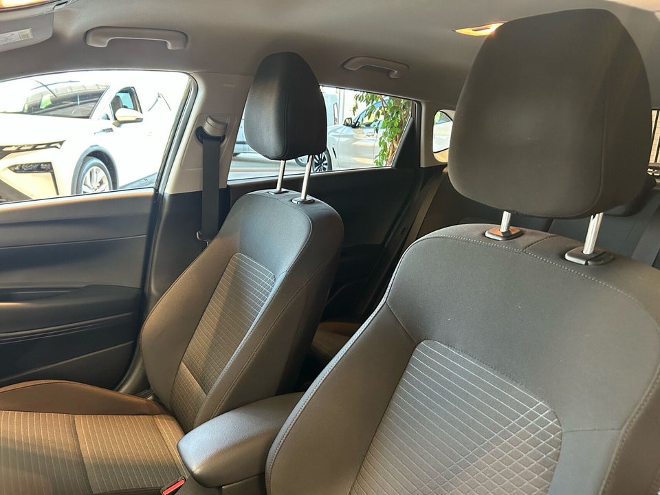 Hyundai i20 1,0 T-GDi Advanced DCT 5d