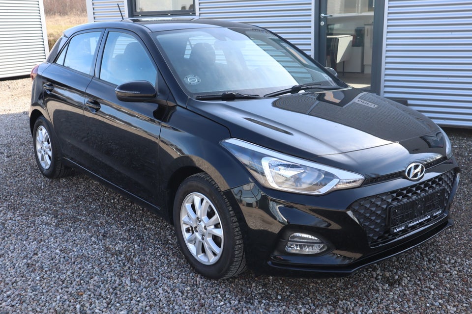 Hyundai i20 1,25 Style 5d