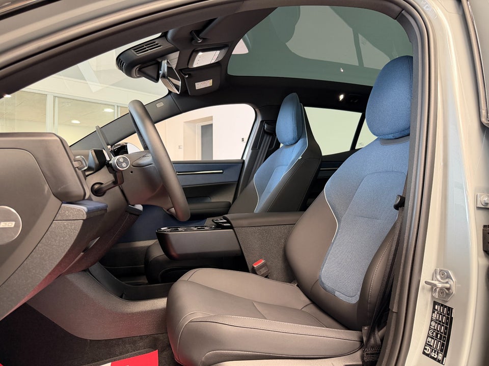 Volvo EX30 Extended Range Ultra 5d