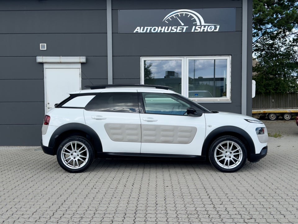 Citroën C4 Cactus 1,2 PureTech 82 Feel 5d