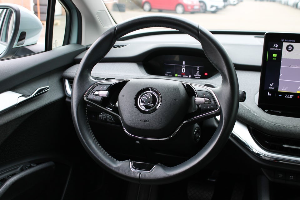 Skoda Enyaq 60 iV Loft 5d
