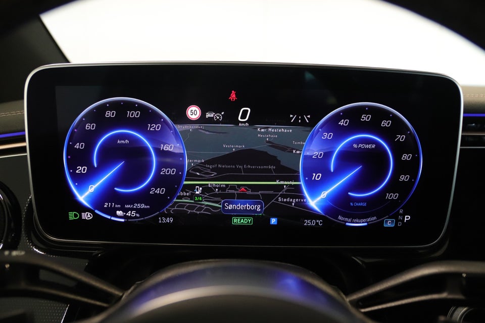 Mercedes EQE300 SUV Electric Art 5d