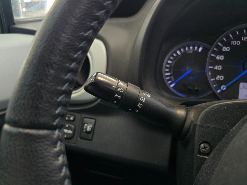 Toyota Yaris 1,5 Hybrid H3 Touch CVT 5d