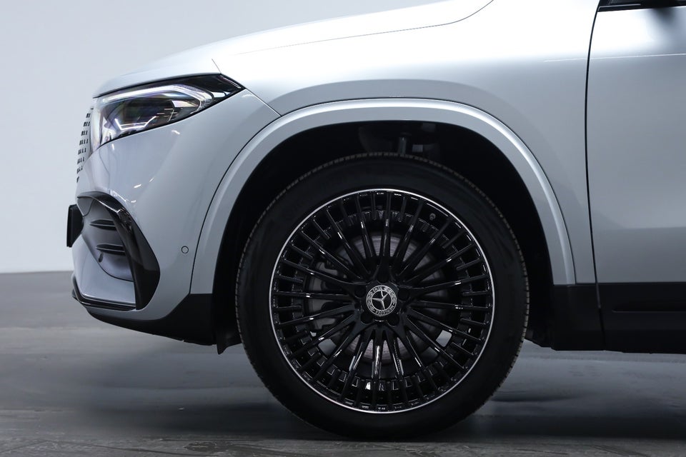 Mercedes EQA250+ AMG Advance 5d