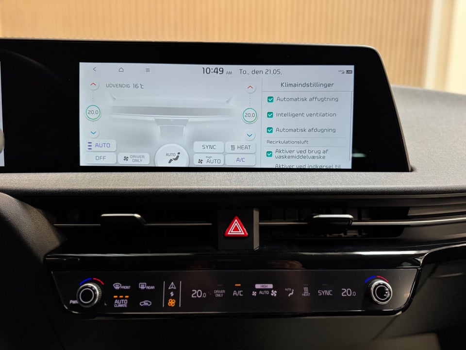 Kia EV6 58 Standard Range Access 5d