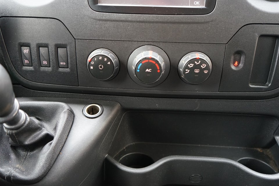 Renault Master III T35 2,3 dCi 145 L3 Db.Kab m/lad 4d