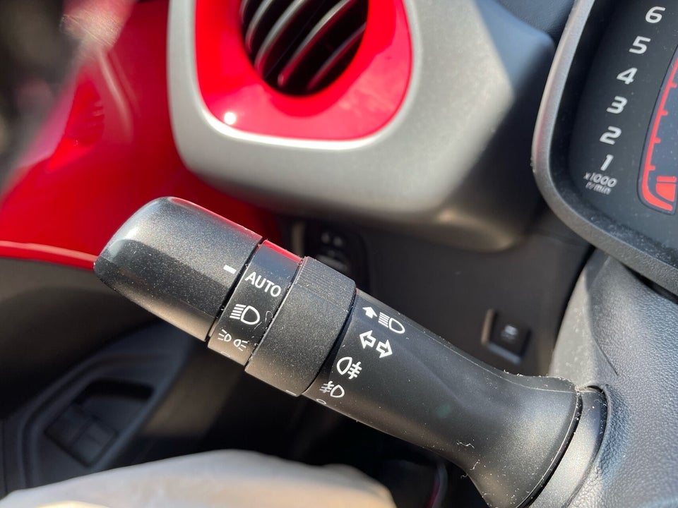Toyota Aygo 1,0 VVT-i x-press 5d