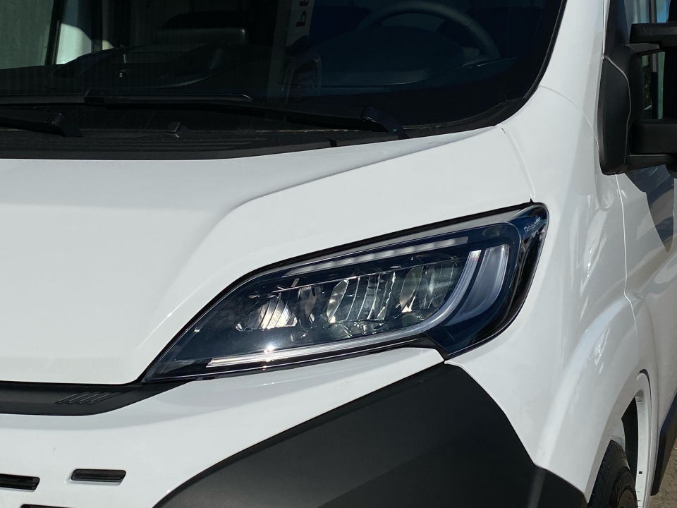 Fiat Ducato 35 Maxi 2,2 MJT 180 Kassevogn L2H2 Pro+ aut.