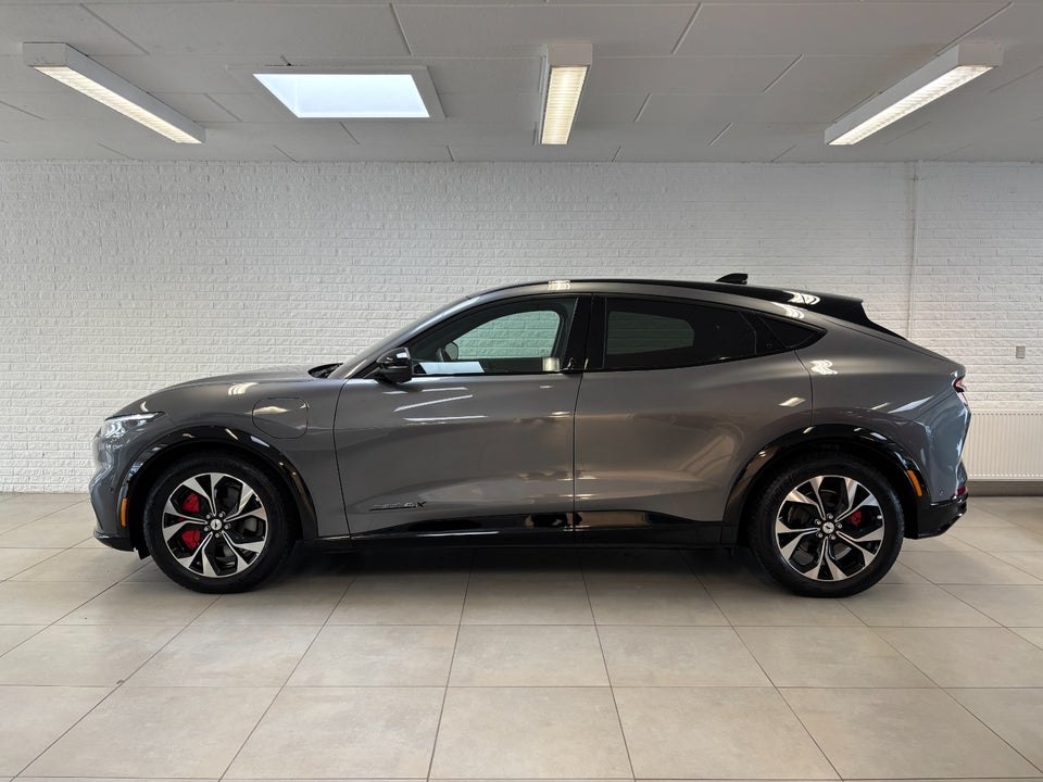 Ford Mustang Mach-E 91 Premium Extended Range AWD 5d