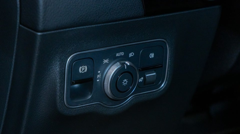 Mercedes EQA350 AMG Line 4Matic 5d