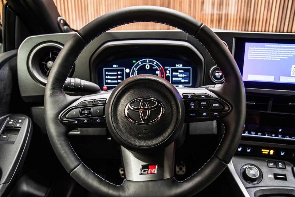 Toyota GR Yaris 1,6 Sport Premium 3d