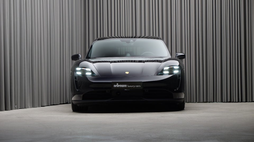 Porsche Taycan Sport Turismo 5d