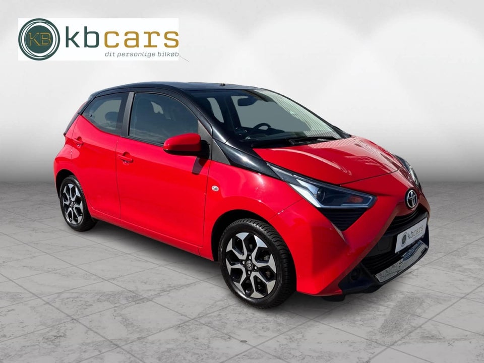 Toyota Aygo 1,0 VVT-i x-clusiv 5d
