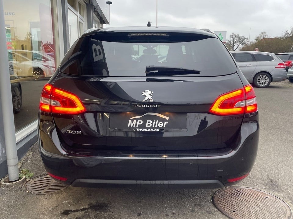 Peugeot 308 1,6 BlueHDi 120 Allure Sky SW 5d