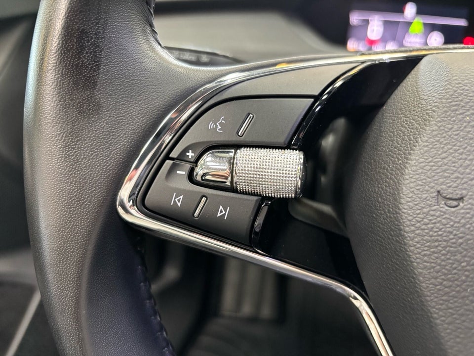 Skoda Enyaq 50 iV 5d