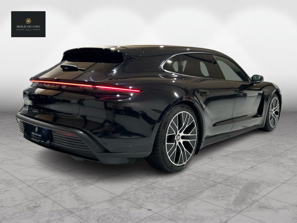 Porsche Taycan Performance+ Sport Turismo 5d